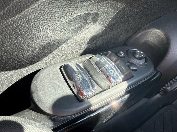 MINI Cooper Cabrio Cabriolet AUT/NAVI/CAMERA/17