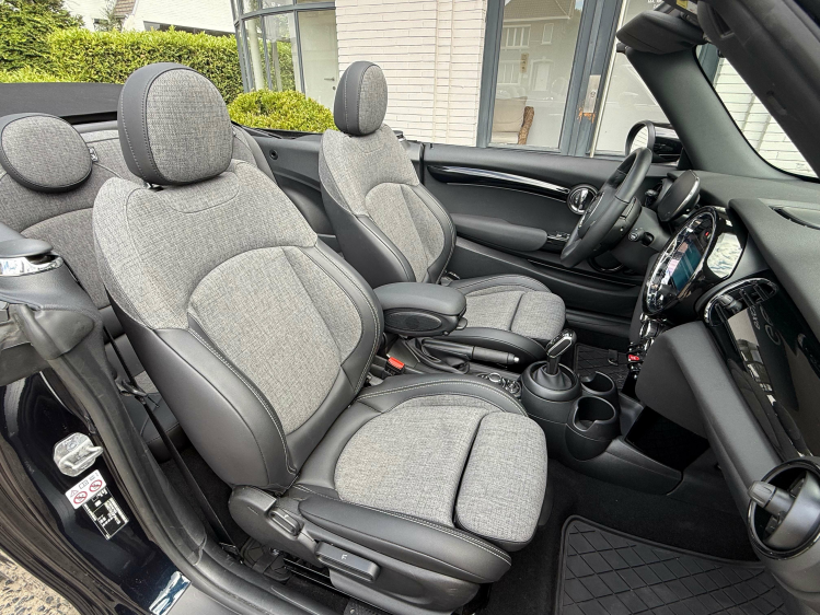 MINI Cooper Cabrio Cabriolet AUT/NAVI/CAMERA/17