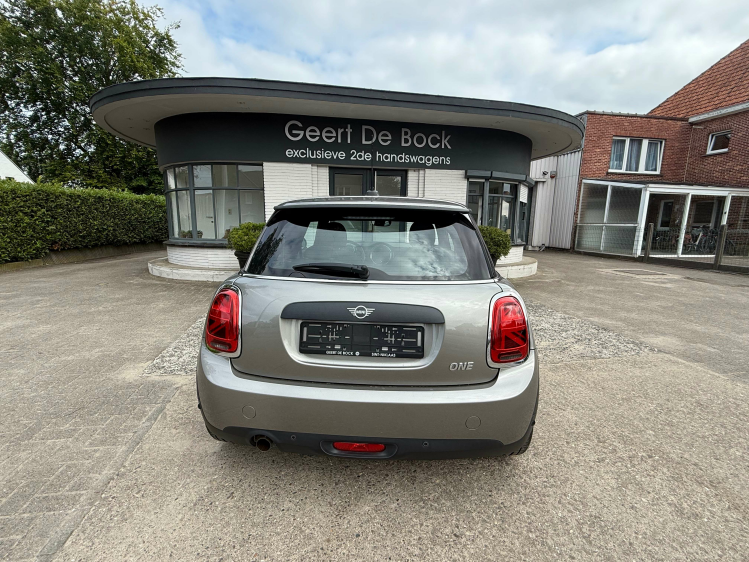 MINI One Mini One/NAVI/PANO/PDC/17