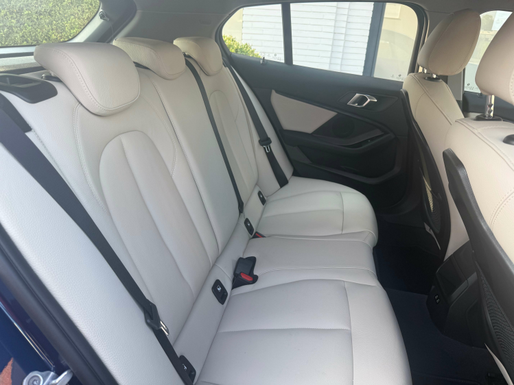 BMW 116 116i Luxury Line/LEDER/NAVI/PDC/CAMERA Geert De Bock