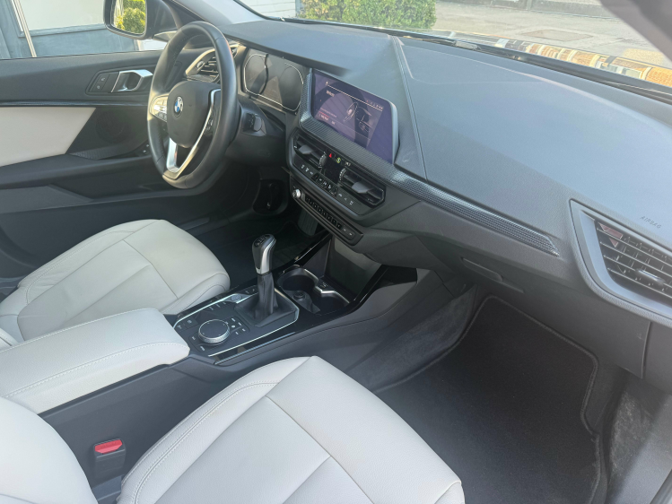 BMW 116 116i Lux Line/LEDER/NAVI/PDC/CAM/*VERKOCHT* Geert De Bock