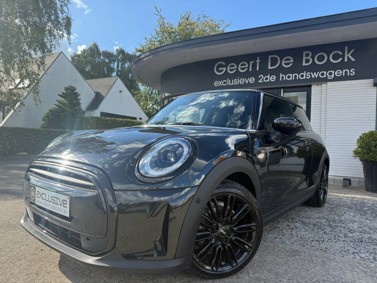 MINI Cooper Aut. SPORT/HEAD UP/PANO/18