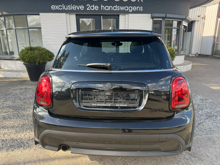 MINI Cooper Aut. SPORT/HEAD UP/PANO/18