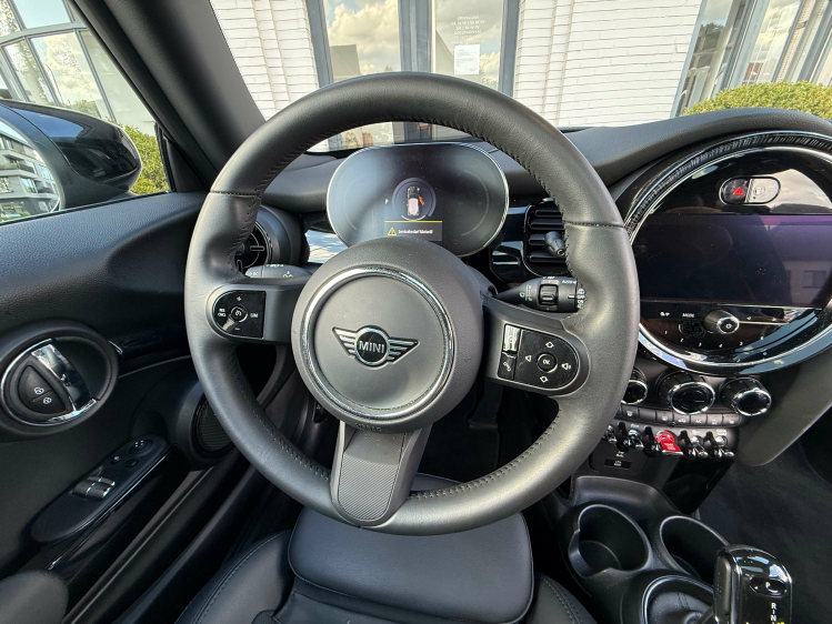 MINI Cooper Aut. SPORT/HEAD UP/PANO/18