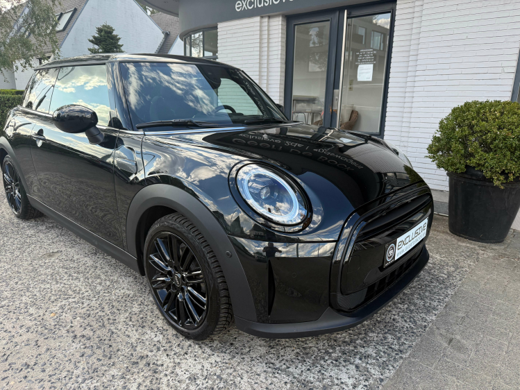 MINI Cooper Aut. SPORT/HEAD UP/PANO/18