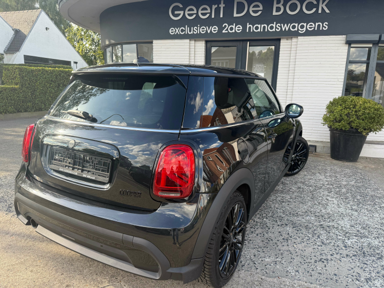MINI Cooper Aut. SPORT/HEAD UP/PANO/18