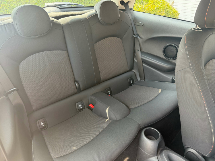 MINI One 1.5SPORT/NAVI/ APPLE CP/17