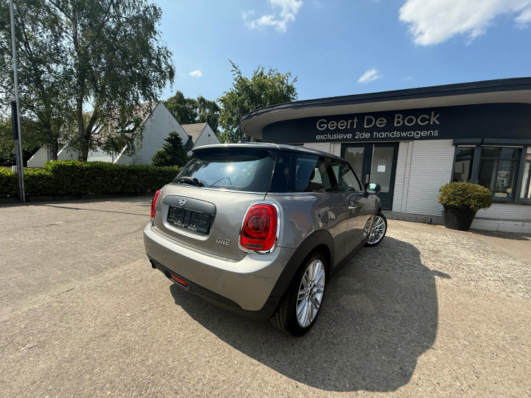 MINI One 1.5SPORT/NAVI/ APPLE CP/17
