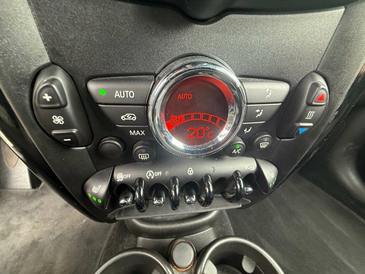 MINI Cooper Countryman Mini Cooper Countryman SPORT/NAVI/PDC/ALU Geert De Bock