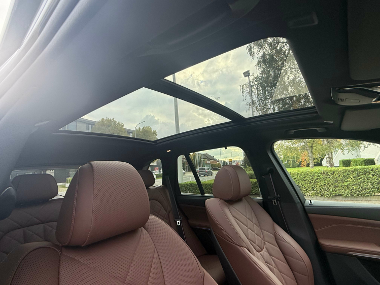 BMW X5 X5 xDrive50eM SPORT/PANO/TREKHAAK/22