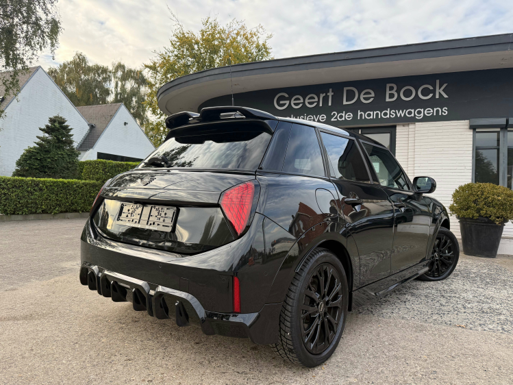 MINI Cooper C Mini Cooper C John Cooper Works Trim Geert De Bock