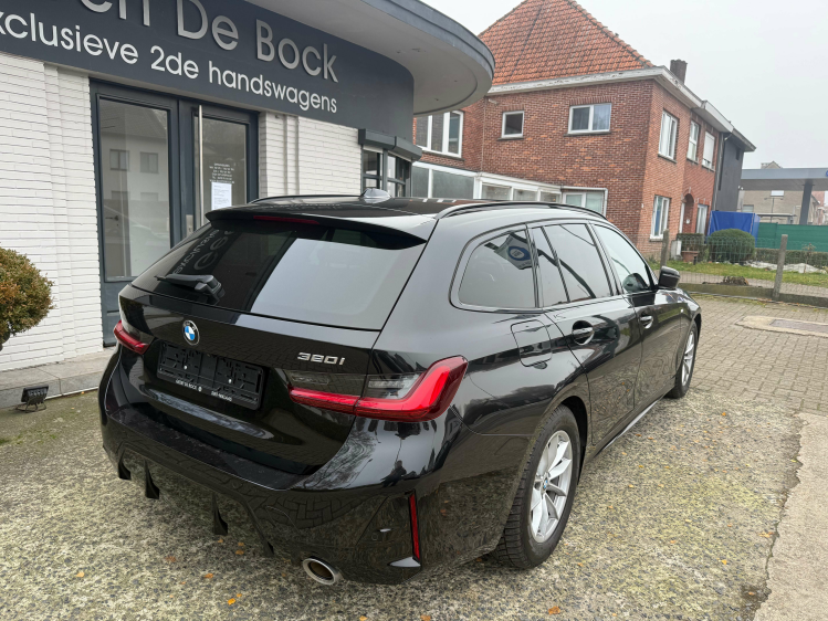 BMW 320 i Touring Aut.M SPORT/PANO/NAVI/HEADUP Geert De Bock