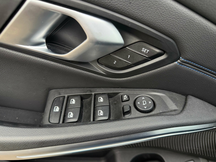 BMW 320 320iAS Tour/M SPORT/PANO /CAMERA/SOUND Geert De Bock