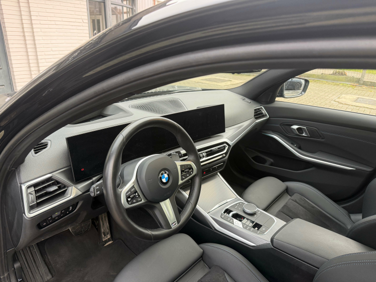 BMW 320 320iAS Tour/M SPORT/PANO /CAMERA/SOUND Geert De Bock