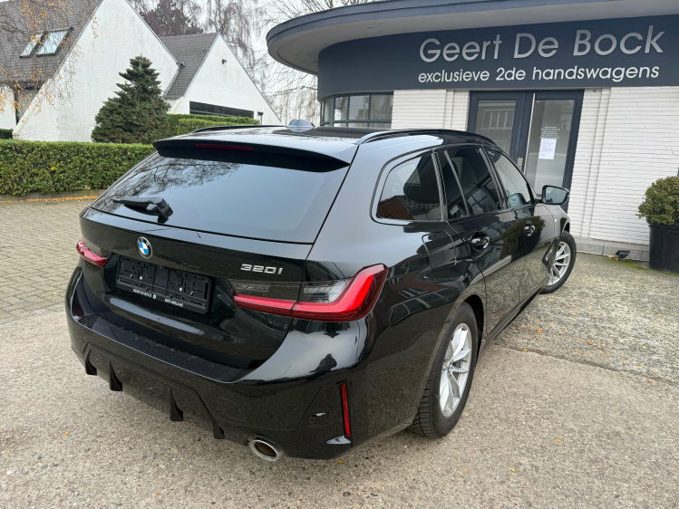 BMW 320 320iAS Tour/M SPORT/PANO /CAMERA/SOUND Geert De Bock