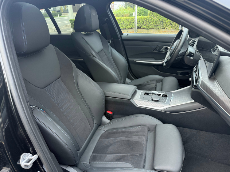 BMW 320 320iAS Tour/M SPORT/PANO /CAMERA/SOUND Geert De Bock