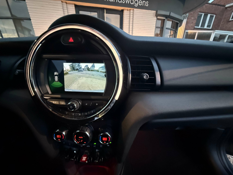 MINI One SPORT AUT./NAVI/CAMERA/ZETELVERW/PDC/ALU Geert De Bock