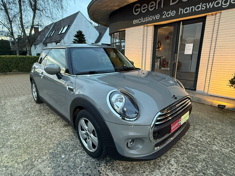 MINI One SPORT AUT./NAVI/CAMERA/ZETELVERW/PDC/ALU Geert De Bock