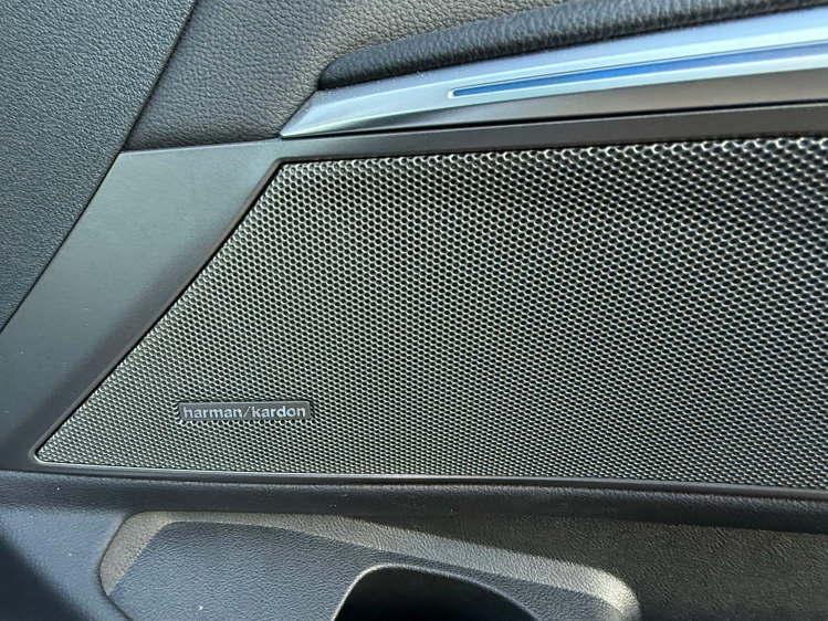 BMW 330 330e Touring Aut. M Sport/PANO/HARMAN K/19