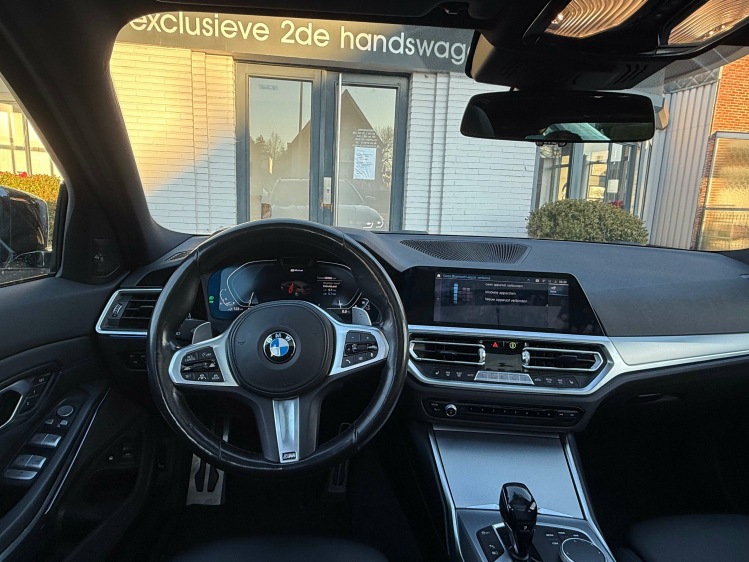 BMW 330 330e Touring Aut. M Sport/PANO/HARMAN K/19
