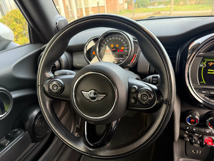 MINI Cooper Cabrio Aut/NAVI/HARM KARD/17