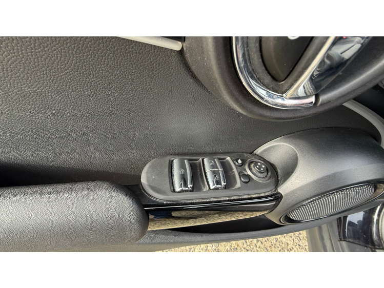 MINI Cooper Cabrio Mini Cabriolet 1.5A CooperSPORT/NAVI/PDC/17