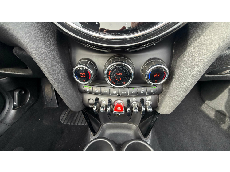 MINI Cooper Cabrio Mini Cabriolet 1.5A CooperSPORT/NAVI/PDC/17