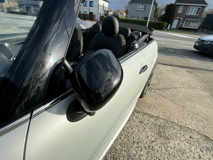 MINI Cooper S Cabrio Mini Cabriolet 2.0AS Cooper S/NAVI/JCW KIT/18\