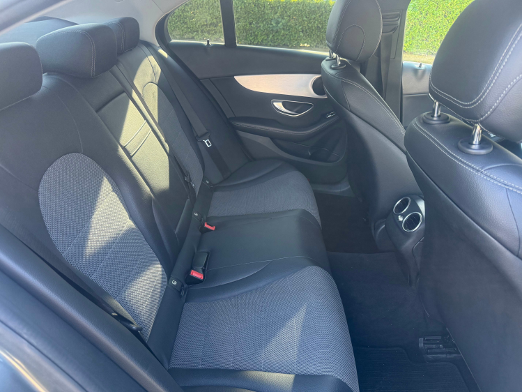 Mercedes-Benz C 180 C 180 Business AMG PACK/NAVI/CAMERA/18