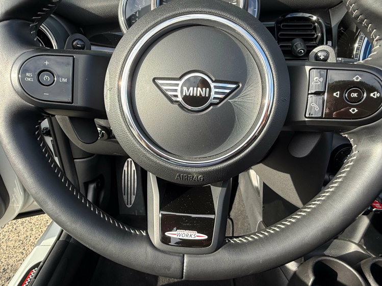 MINI Cooper S Cabrio Mini Cabriolet 2.0AS Cooper S/NAVI/JCW KIT/18