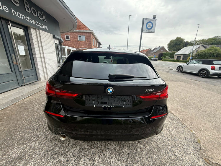 BMW 118 118iA M SPORTSTUUR/18\
