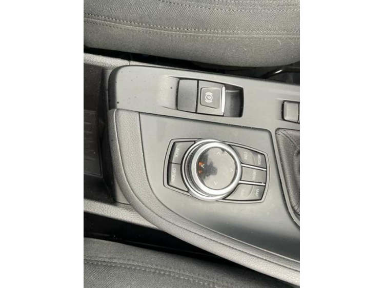 BMW X1 1.5iA sDrive18/AUT/NAVI/PDC/ALU/ Geert De Bock