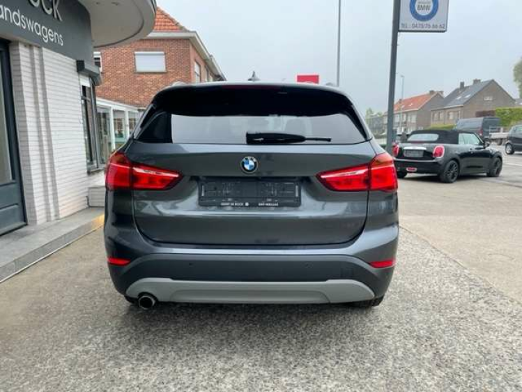 BMW X1 1.5iA sDrive18/AUT/NAVI/PDC/ALU/ Geert De Bock