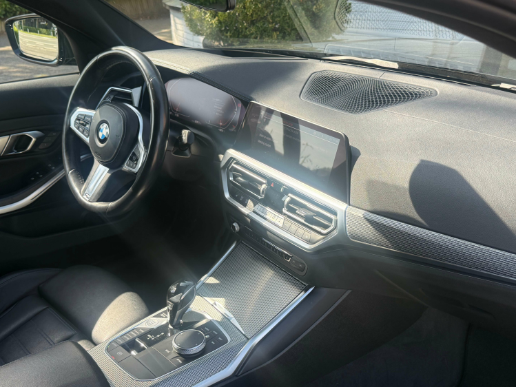 BMW 320 Touring 320iAS/MSPORT/MSPORT/PANO DAK/TREKHAAK Geert De Bock