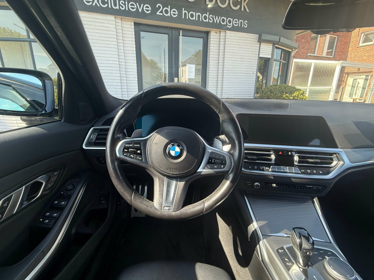 BMW 320 Touring 320iAS/MSPORT/MSPORT/PANO DAK/TREKHAAK Geert De Bock