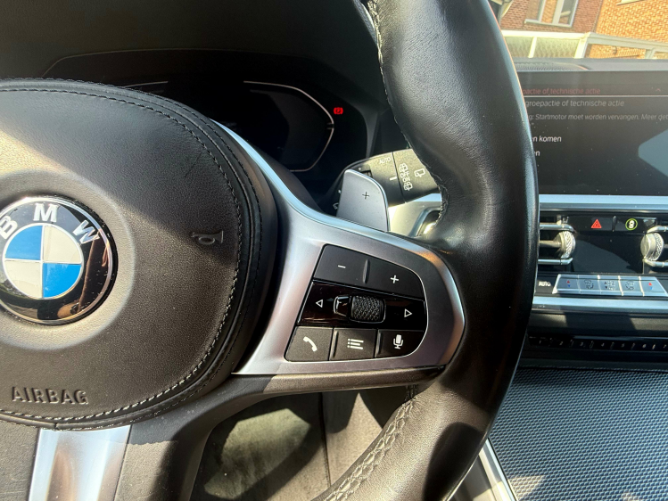 BMW 320 Touring 320iAS/MSPORT/MSPORT/PANO DAK/TREKHAAK Geert De Bock