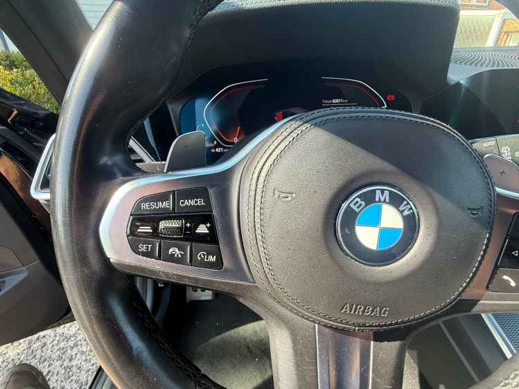 BMW 320 Touring 320iAS/MSPORT/MSPORT/PANO DAK/TREKHAAK Geert De Bock