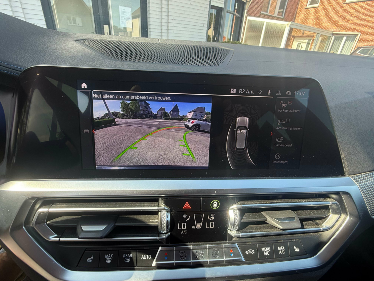 BMW 320 Touring 320iAS/MSPORT/MSPORT/PANO DAK/TREKHAAK Geert De Bock