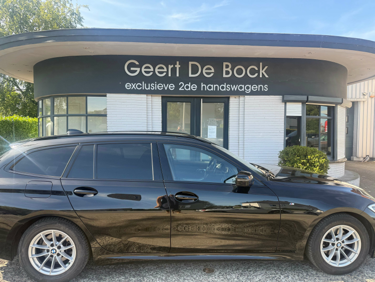 BMW 320 Touring 320iAS/MSPORT/MSPORT/PANO DAK/TREKHAAK Geert De Bock