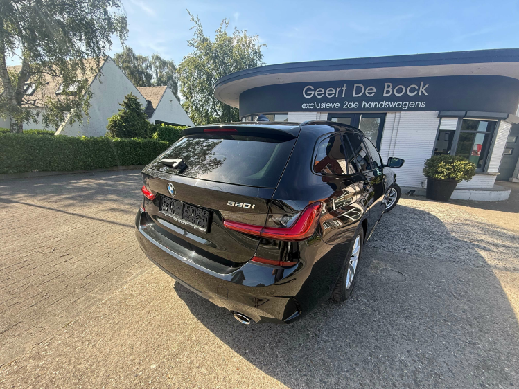 BMW 320 Touring 320iAS/MSPORT/MSPORT/PANO DAK/TREKHAAK Geert De Bock