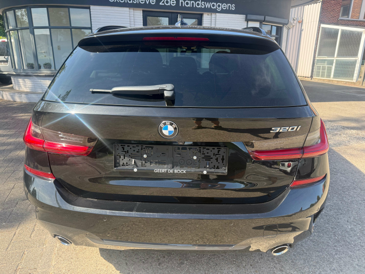 BMW 320 Touring 320iAS/MSPORT/MSPORT/PANO DAK/TREKHAAK Geert De Bock