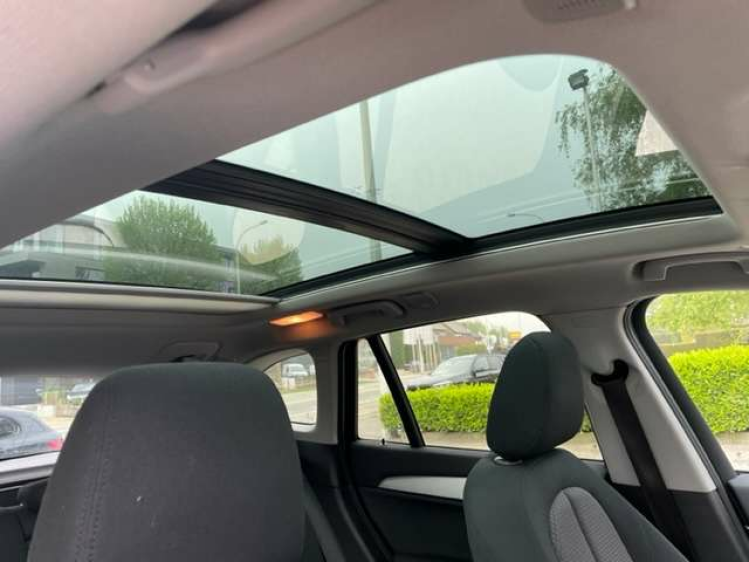 BMW X1 18/AUT/NAVI/PANO DAK/ALU/ Geert De Bock