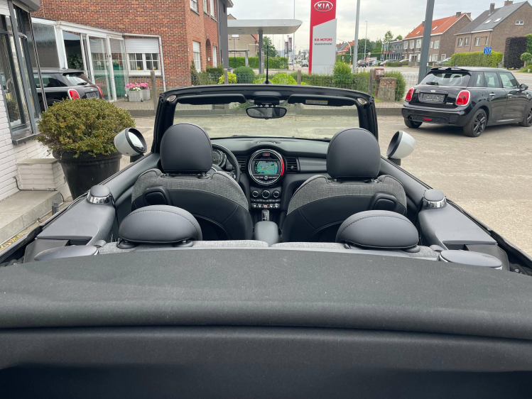 MINI Cooper Cabrio AUT/HARMAN KARDON/NAVI/17