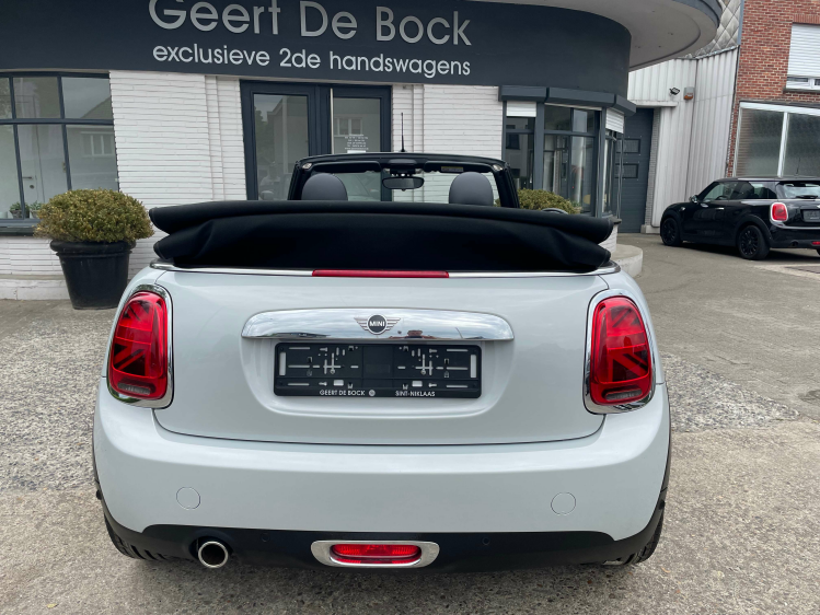 MINI Cooper Cabrio AUT/HARMAN KARDON/NAVI/17