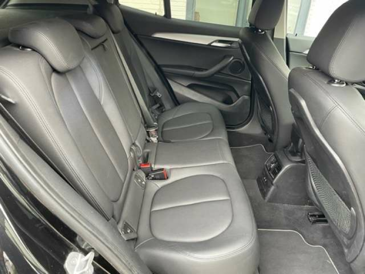 BMW X2 iA sDrive18/SPORT/NAVI/LEDER/PDC/ALU Geert De Bock