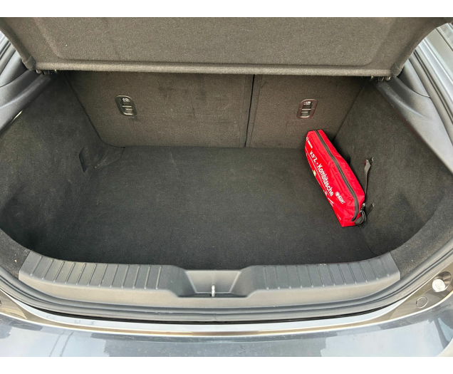 Mazda 3 All New 5DR Hatchback 2.0L SKYACTIV-G 122 hp 6MT SKYDRIVE Garage Vande Walle