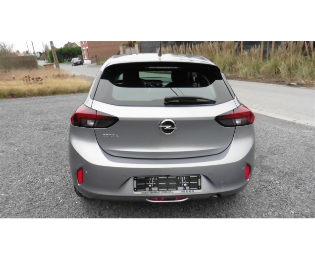 Opel CORSA AUTOMAAT ,benzine ,heel verzorgd Autobedrijf Vynckier