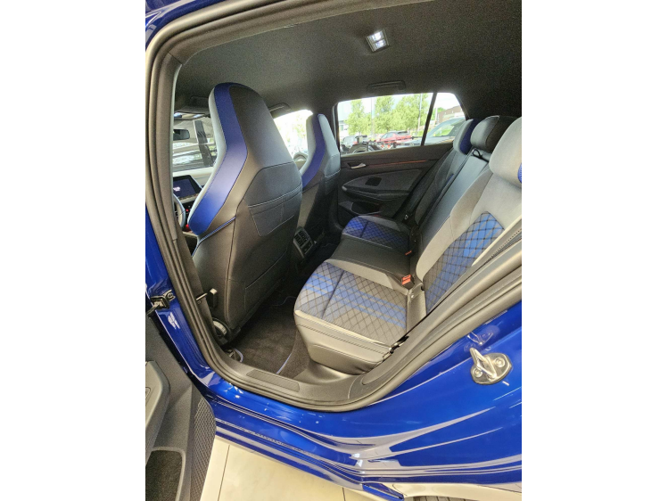 Volkswagen Golf R Harman Kardon/Keyless/LED/GARANTIE DVX Cars