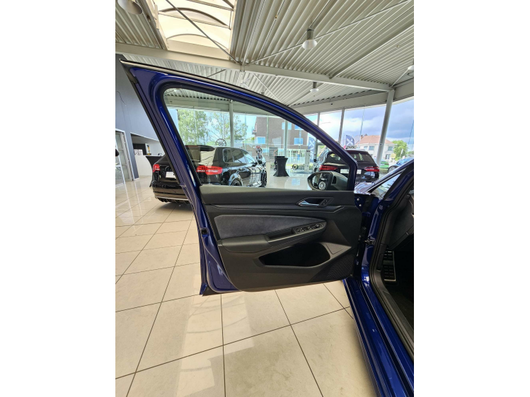 Volkswagen Golf R Harman Kardon/Keyless/LED/GARANTIE DVX Cars