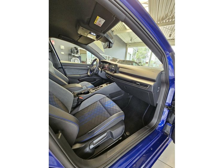 Volkswagen Golf R Harman Kardon/Keyless/LED/GARANTIE DVX Cars